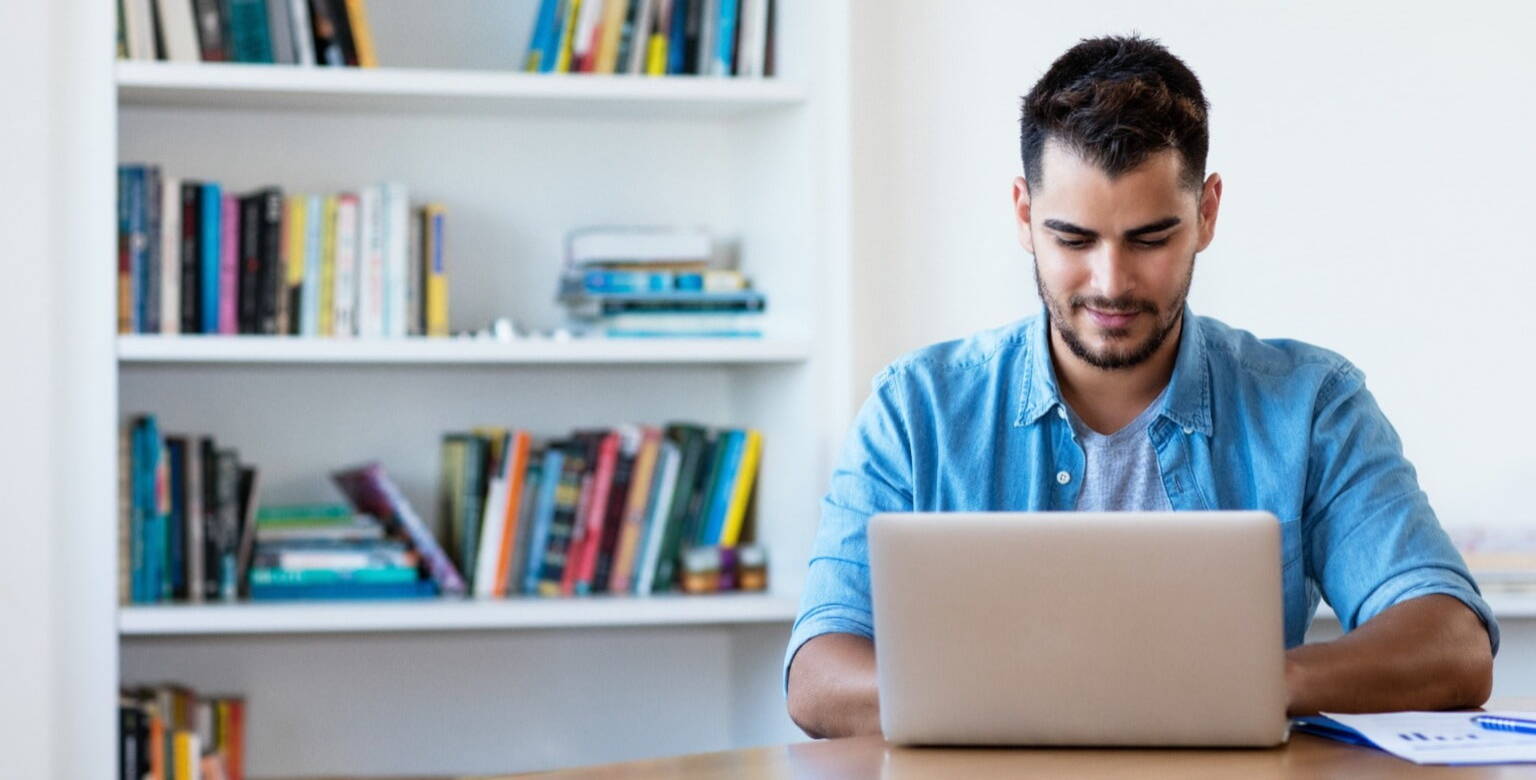 Man learning from knowledge centre